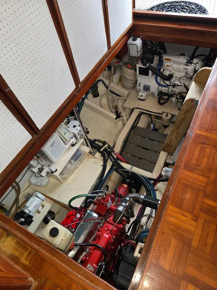 Slide: The Image of Kadey-Krogen 42 1985 - 68