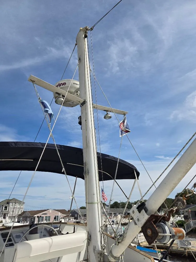 Slide: The Image of Kadey-Krogen 42 1985 - 75