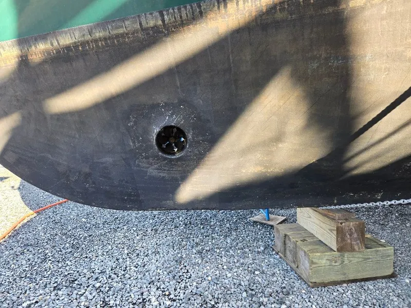 Slide: The Image of bow thruster - 84