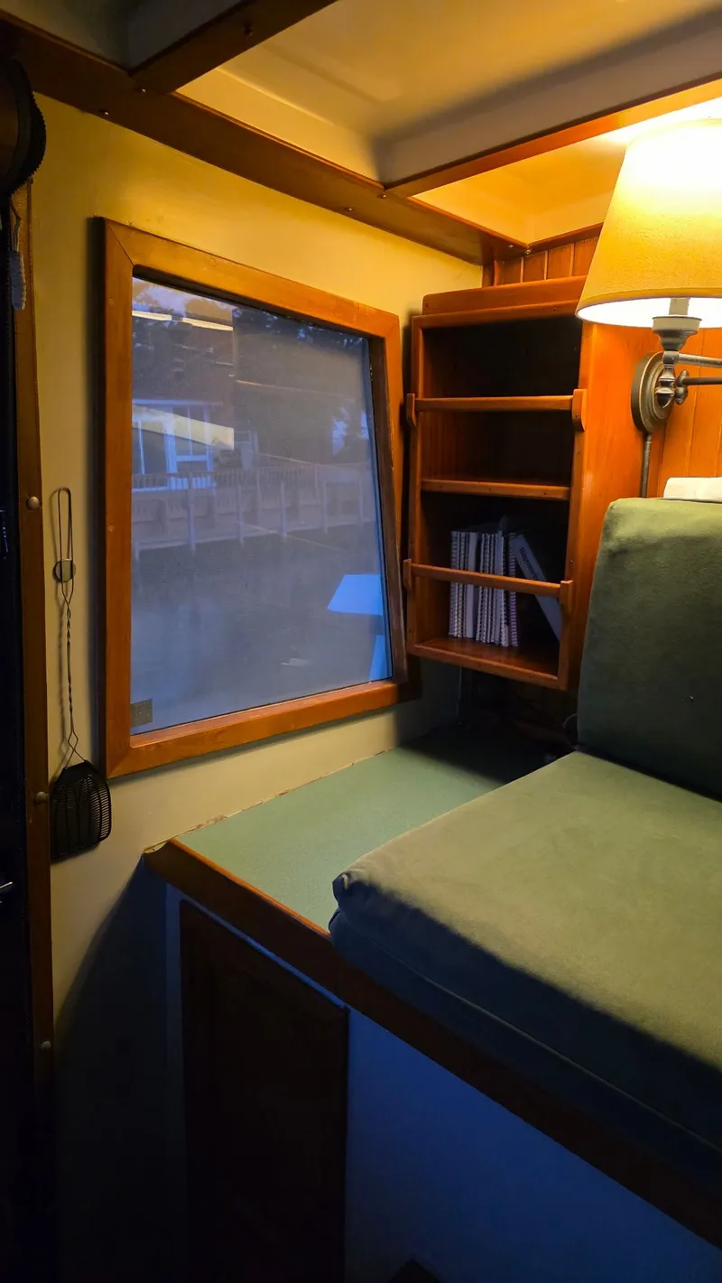 Slide: The Image of Kadey-Krogen 42 1985 - 87