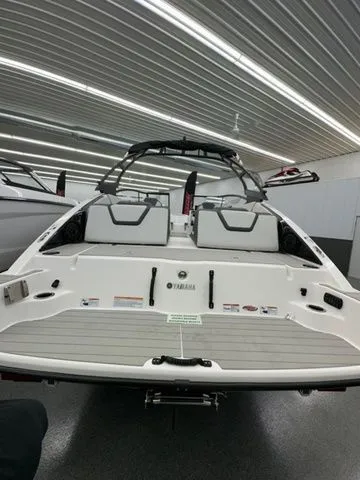 Slide: The Image of Yamaha AR250 2026 - 6