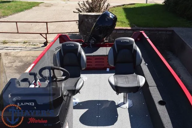 Slide: The Image of Lund 1650 Angler SS 2026 - 14