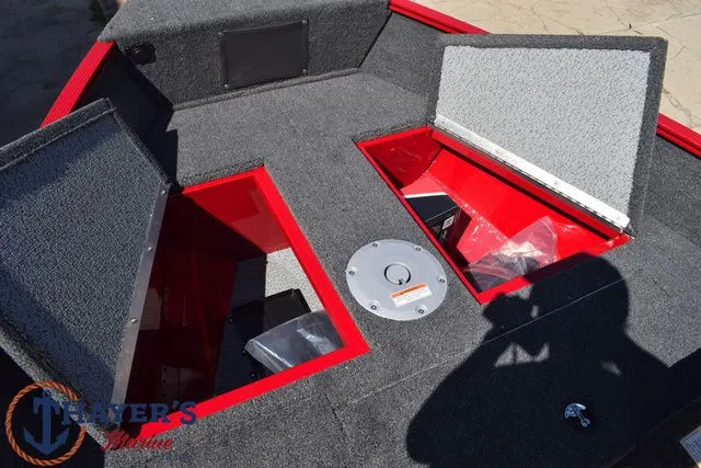 Slide: The Image of Lund 1650 Angler SS 2026 - 16