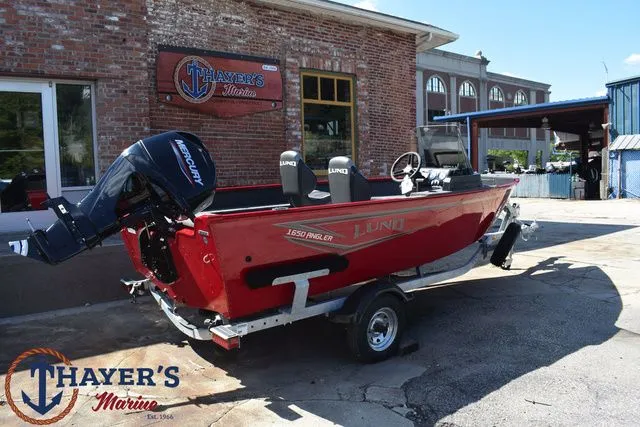 Slide: The Image of Lund 1650 Angler SS 2026 - 3