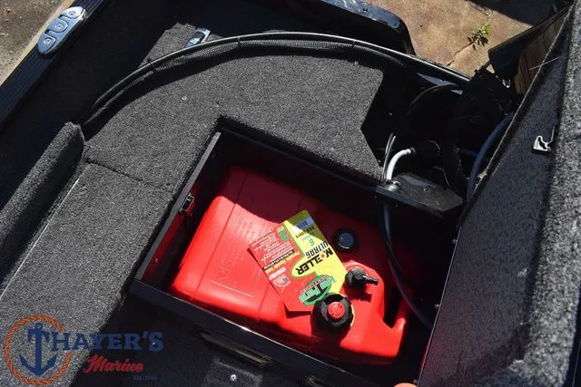 Slide: The Image of Lund 1650 Angler SS 2026 - 17