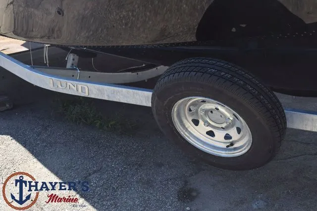 Slide: The Image of Lund 1650 Angler SS 2026 - 23