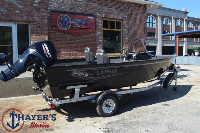 Slide: The Image of Lund 1650 Angler SS 2026 - 3