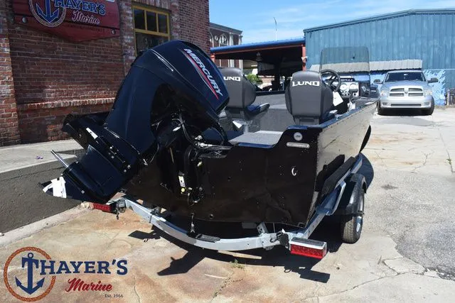 Slide: The Image of Lund 1650 Angler SS 2026 - 5