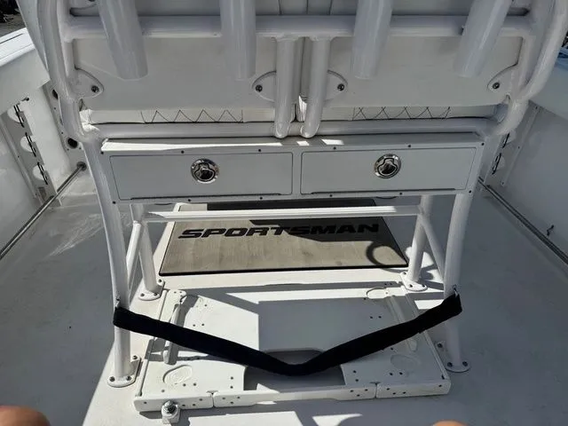 Slide: The Image of Sportsman Heritage 241 Center Console 2022 - 11