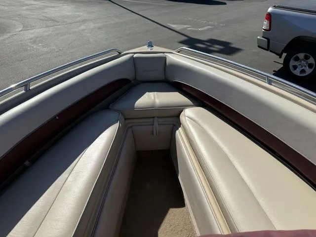 Slide: The Image of Crownline Boats 202 BR 2000 - 9