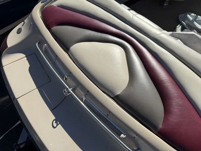 Slide: The Image of Crownline Boats 202 BR 2000 - 4