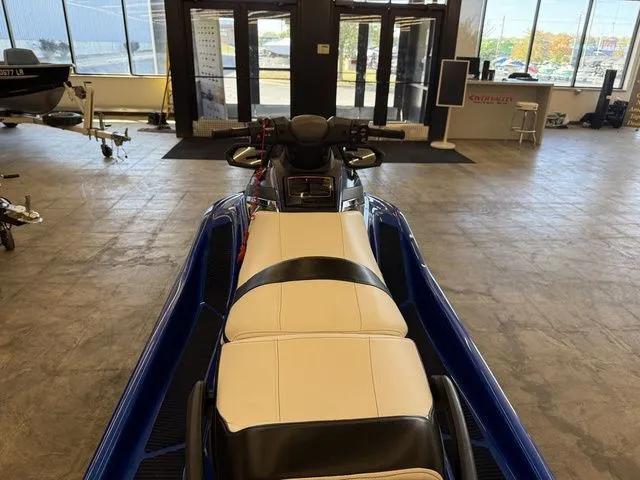 Slide: The Image of Yamaha VX Cruiser 2019 - 6