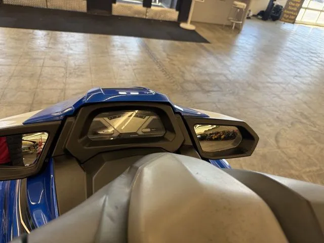 Slide: The Image of Yamaha VX Cruiser 2019 - 9