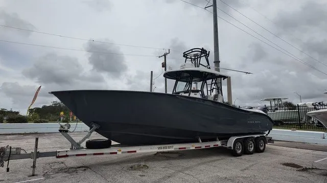 The Image of Cape Horn Yachts 32 T 2018 - 1