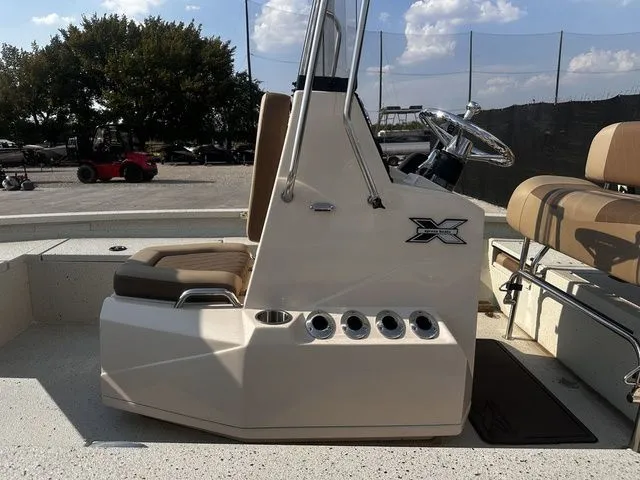 Slide: The Image of Xpress H20B 2024 - 17