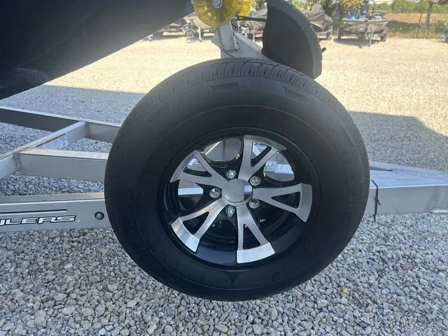 Slide: The Image of Xpress H20B 2024 - 24