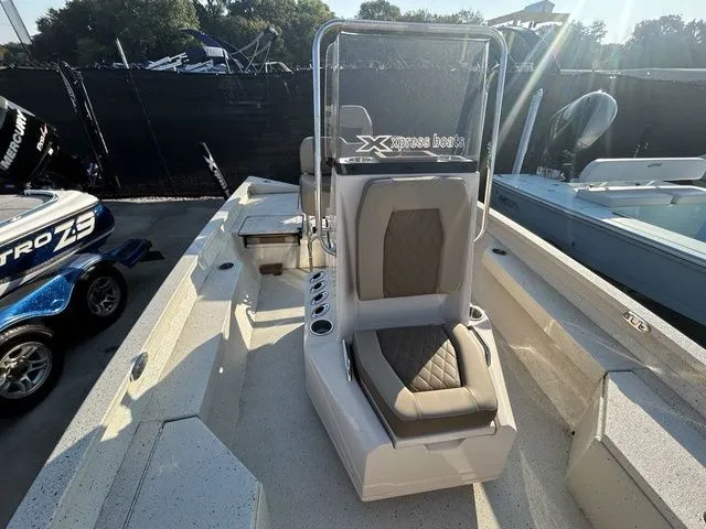 Slide: The Image of Xpress H20B 2024 - 9