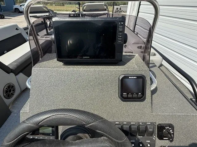 Slide: The Image of SeaArk Big Easy 2025 - 17