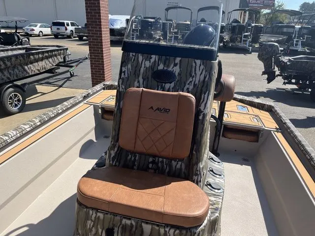 Slide: The Image of Avid 21 Recon ST 2026 - 13