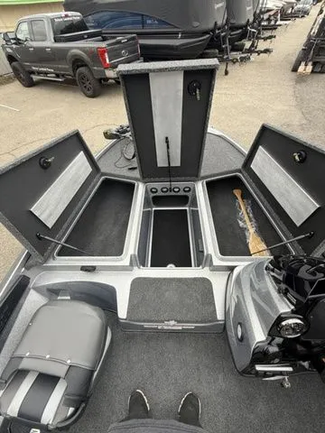 Slide: The Image of Nitro Z17 2026 - 7