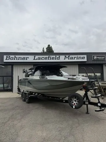 The Image of Centurion Ri230 2026 - 1