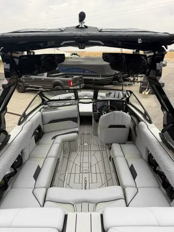 Slide: The Image of Centurion Ri230 2026 - 11