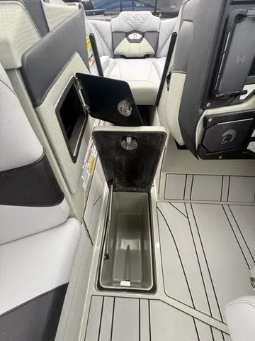 Slide: The Image of Centurion Ri230 2026 - 15