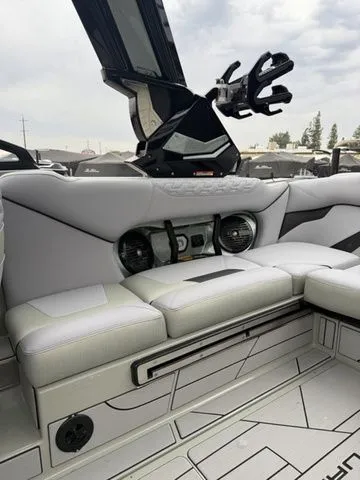 Slide: The Image of Centurion Ri230 2026 - 9