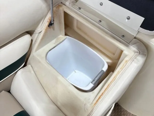 Slide: The Image of Bennington 2575RL 2002 - 16