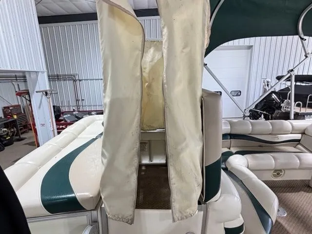 Slide: The Image of Bennington 2575RL 2002 - 23