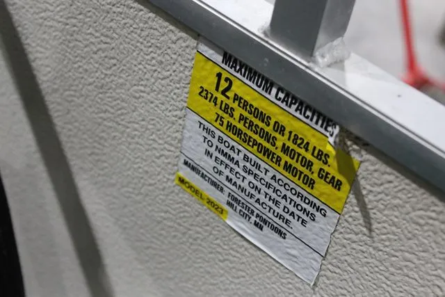 Slide: The Image of Forester Partyfish 2004 - 27