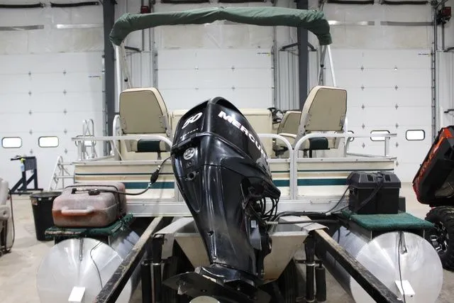 Slide: The Image of Forester Partyfish 2004 - 5