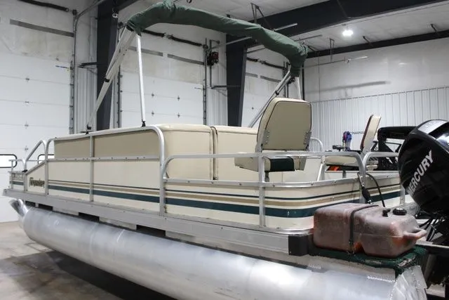 Slide: The Image of Forester Partyfish 2004 - 7