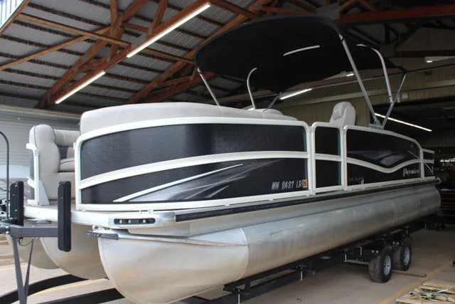 Slide: The Image of Premier 240 Alante PTX 2018 - 1