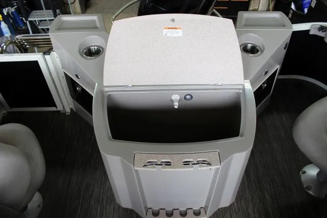 Slide: The Image of Premier 240 Alante PTX 2018 - 39