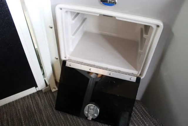 Slide: The Image of Premier 240 Alante PTX 2018 - 40