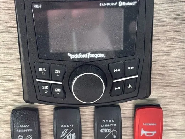 Slide: The Image of Premier 230 Solaris RF CL 2019 - 22