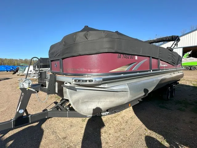 Slide: The Image of Premier 230 Solaris RF CL 2019 - 23