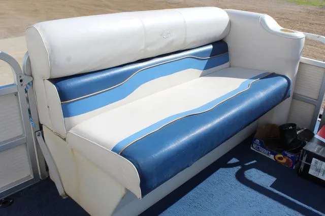 Slide: The Image of Sylvan 820 Elite 2000 - 12