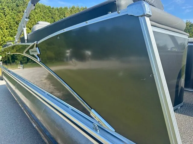 Slide: The Image of Tahoe 2585 CASCADE QUAD LOUNGER 2021 - 33