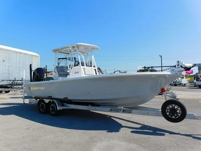 Slide: The Image of Blazer Bay 2700 Hybrid 2026 - 6