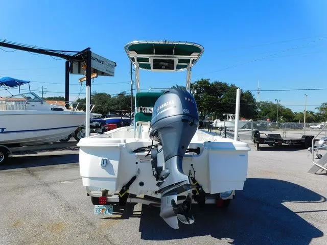 Slide: The Image of NauticStar 195 Bay 2021 - 3