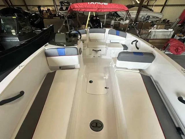 Slide: The Image of Tahoe T18 2024 - 7