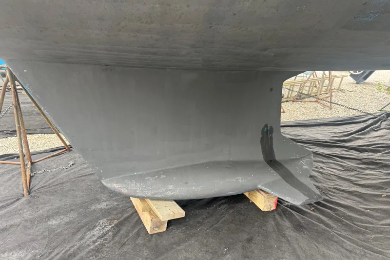 Slide: The Image of Wing Keel - 38