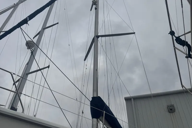 Slide: The Image of Mast and Rigging - 39