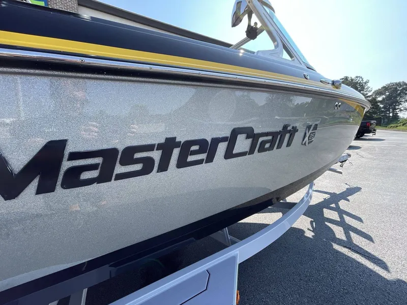 Slide: The Image of MasterCraft X25 2014 - 26