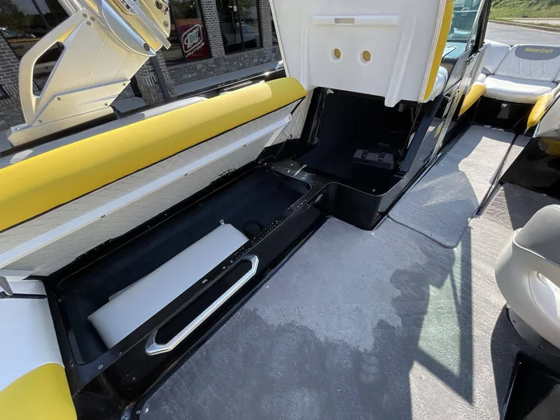 Slide: The Image of MasterCraft X25 2014 - 27