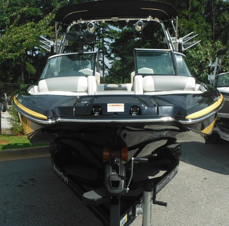 Slide: The Image of MasterCraft X25 2014 - 44