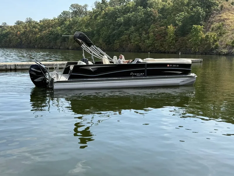 Slide: The Image of Premier Grand Majestic RL 270 2020 - 15