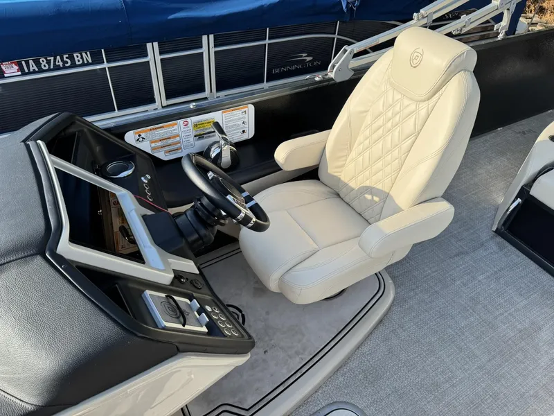 Slide: The Image of Premier Grand Majestic RL 270 2020 - 17